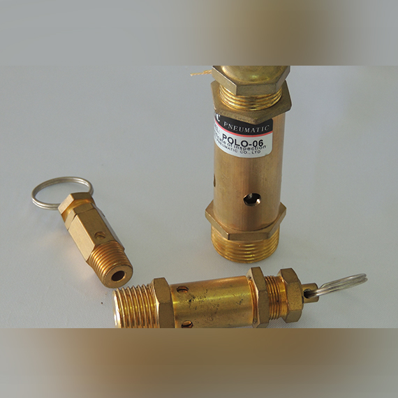 Safety valve, pneumatic system